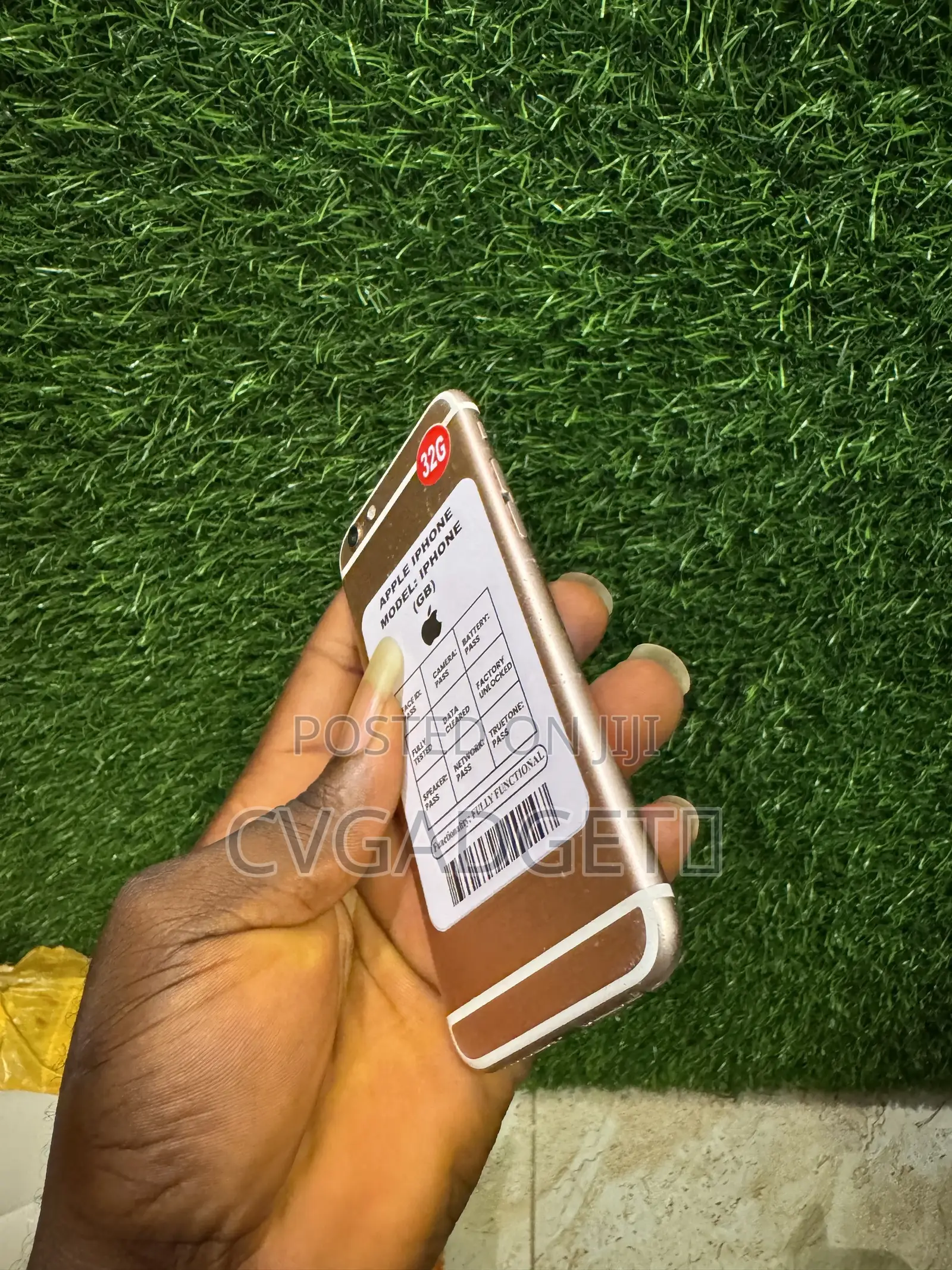 Apple iPhone 6s 32 GB Gold