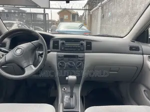 Toyota Corolla 2008 Silver