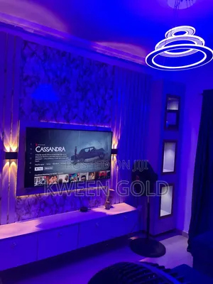 Tv Console Neatly Used Full Set