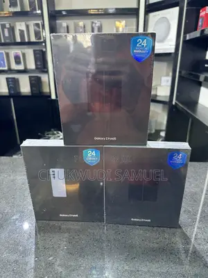 New Samsung Galaxy Z Fold 5 512 GB Black
