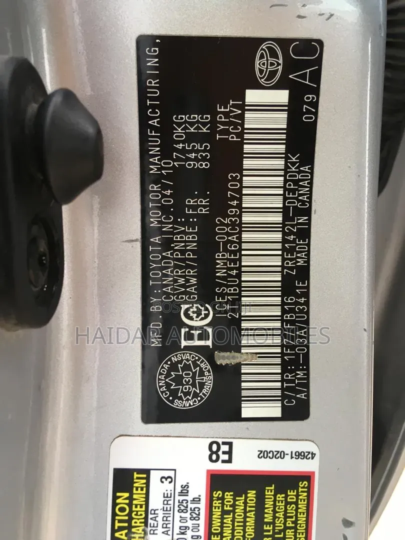 Toyota Corolla 2010 Silver