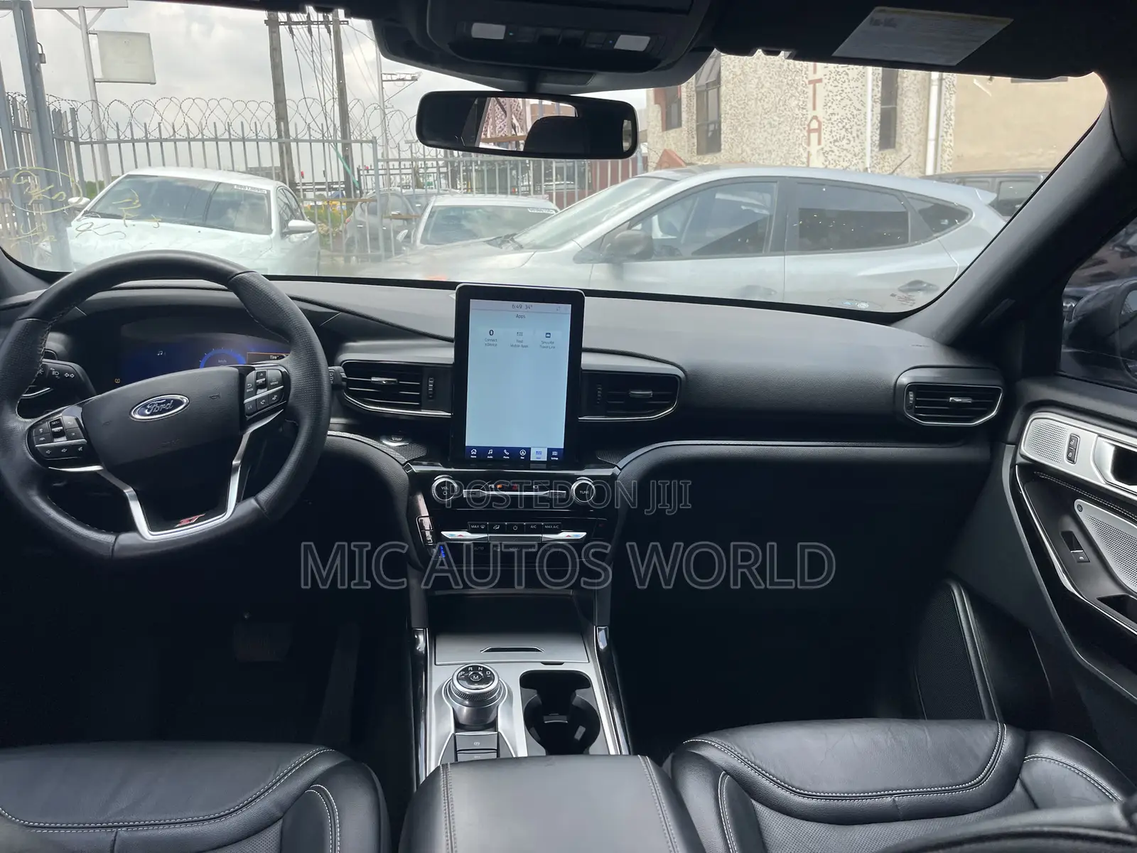 Ford Explorer 2021 Black