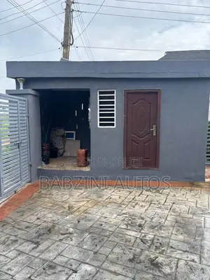 A Stand Alone 5bedroom Fully Detached Duplex on 324sqm Half Plot