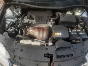Toyota Camry SE 4dr Sedan (2.5L 4cyl 6A) 2017 Silver