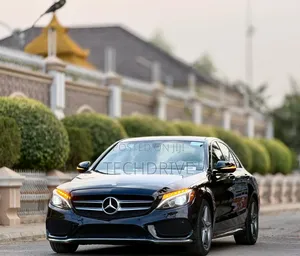 Mercedes-Benz C400 4Matic AWD Sedan (3.0L V6 7A) 2015 Black