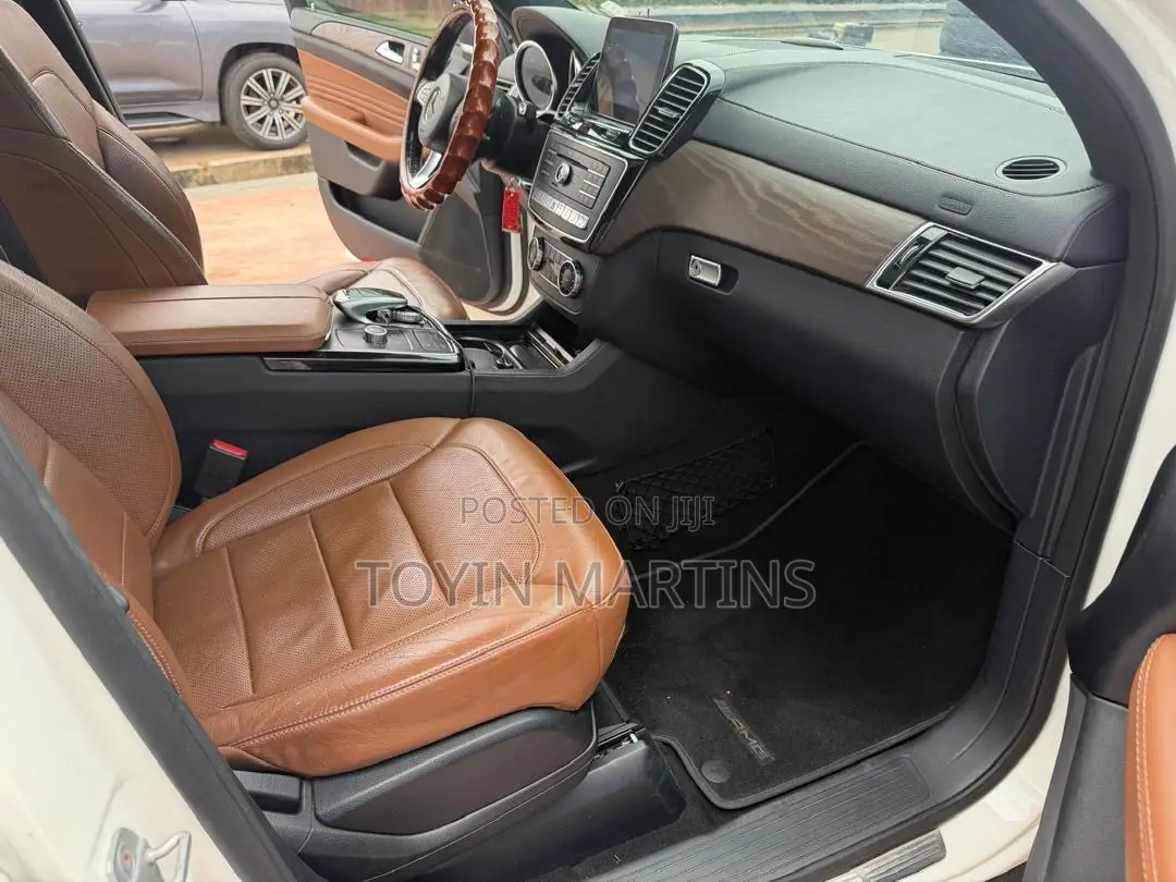 Mercedes-Benz GLE-Class 2017 White