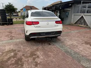 Mercedes-Benz GLE-Class 2017 White