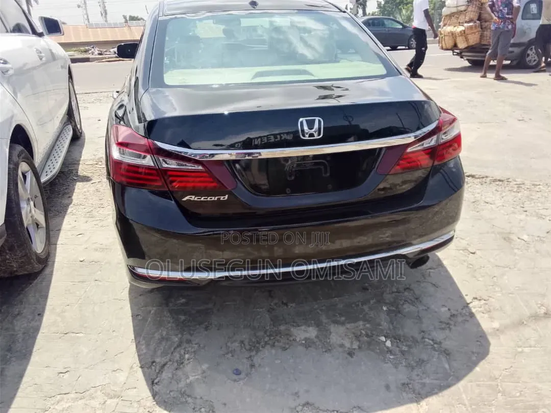 Honda Accord 2016 Black