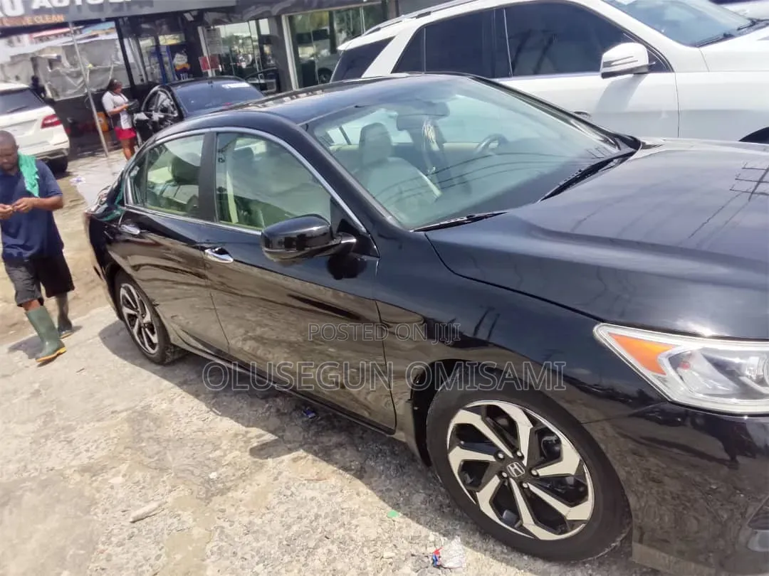 Honda Accord 2016 Black