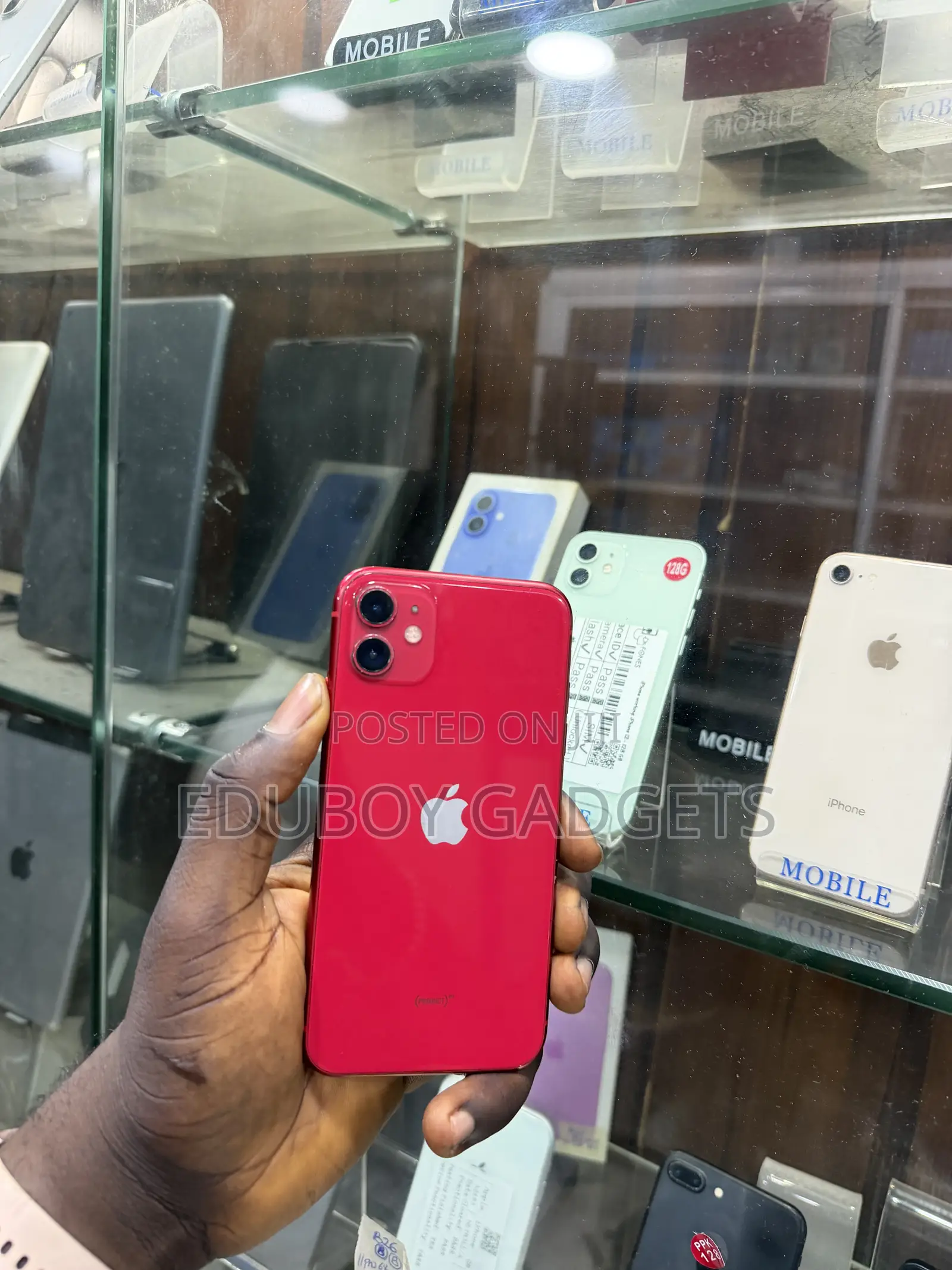 Apple iPhone 11 64 GB Red