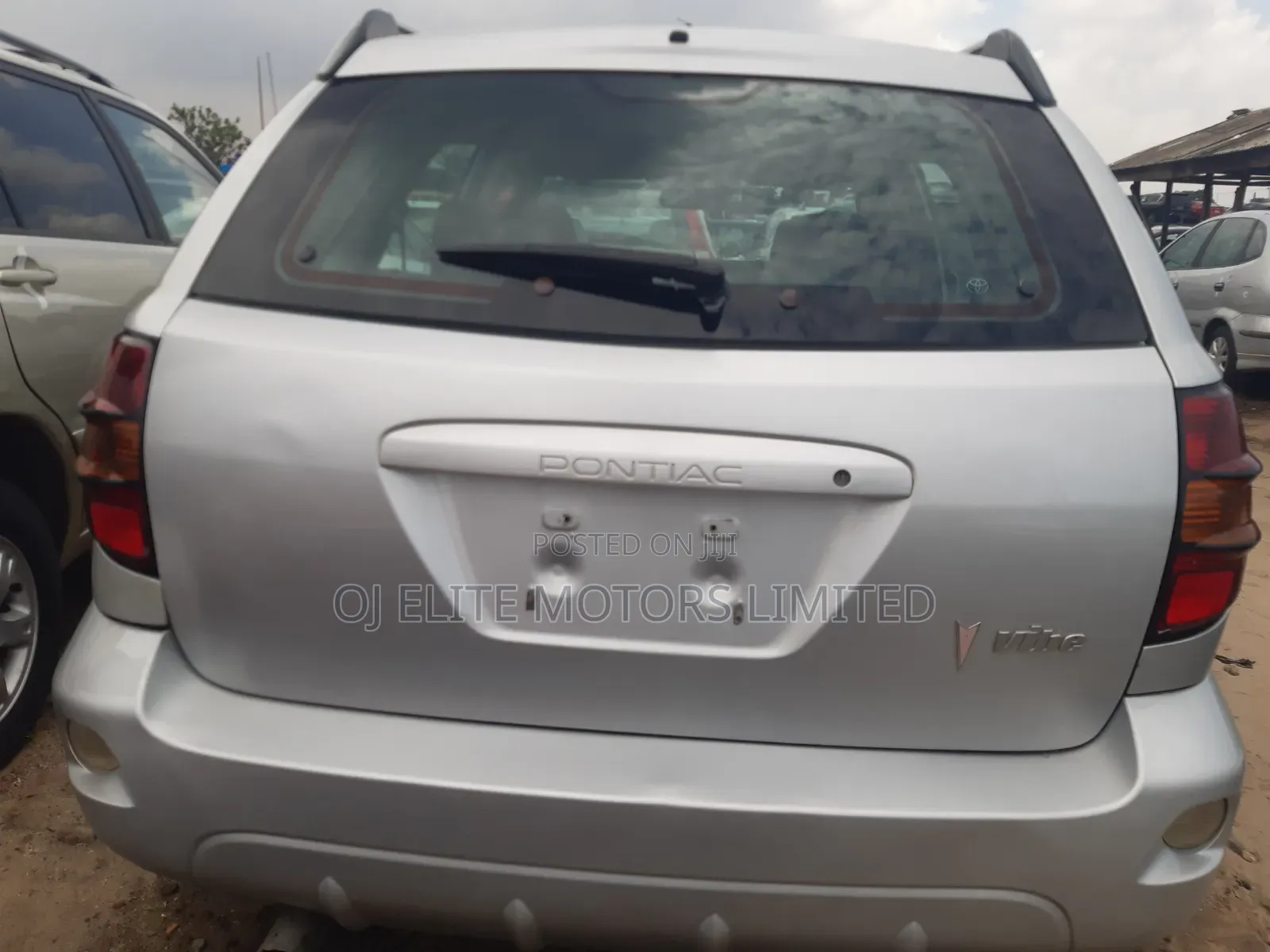 Pontiac Vibe 2006 Silver
