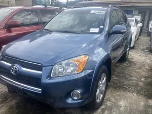 Toyota RAV4 Limited 2011 Blue
