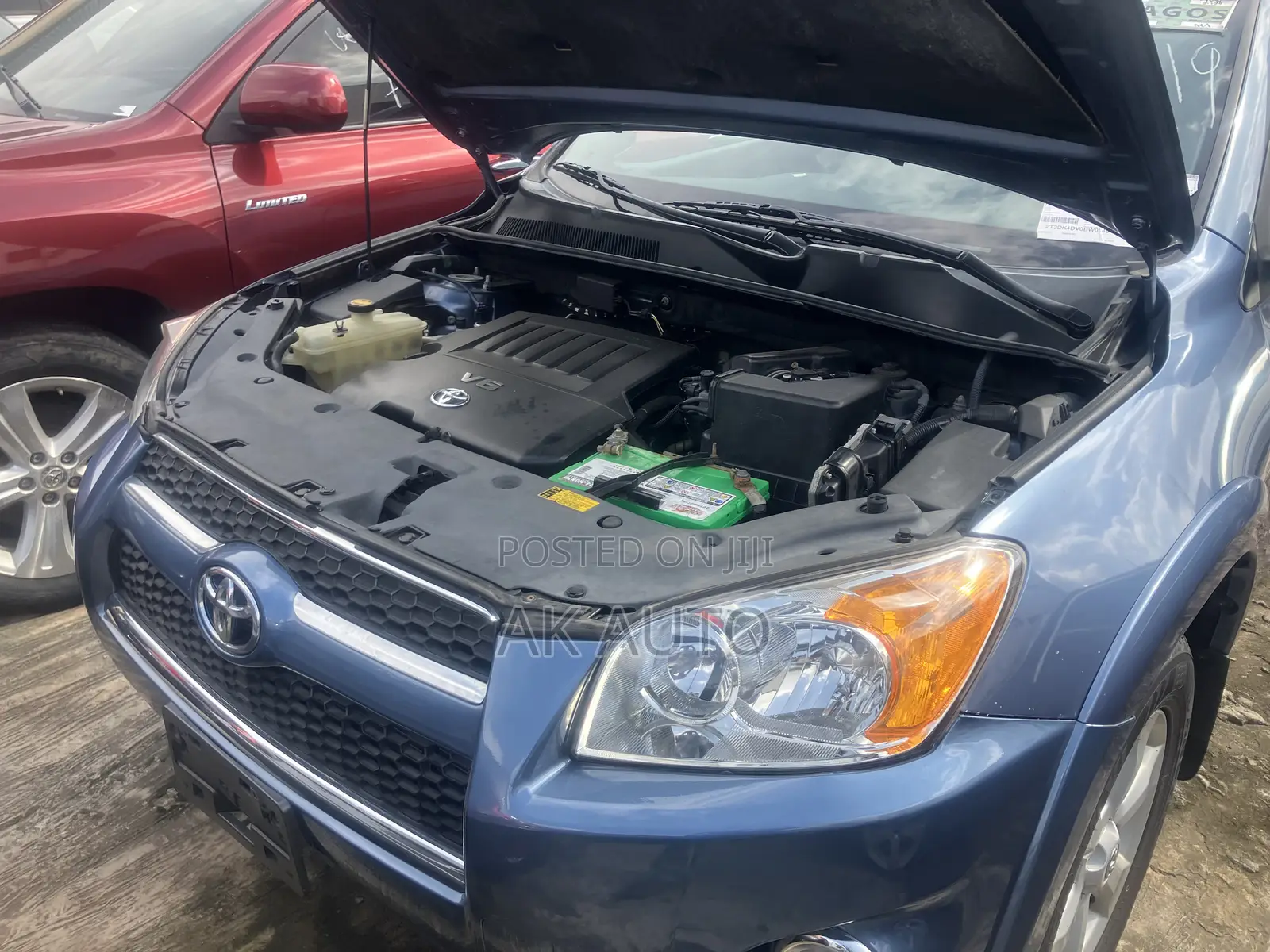 Toyota RAV4 Limited 2011 Blue