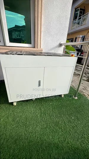 Automatic Clothes Folding Machine