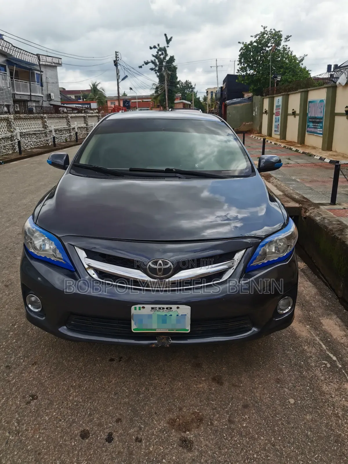 Toyota Corolla 2010 Teal