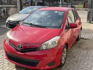 Toyota Yaris LE Hatchback 5dr 2012 Red