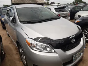Toyota Matrix 2011 Silver