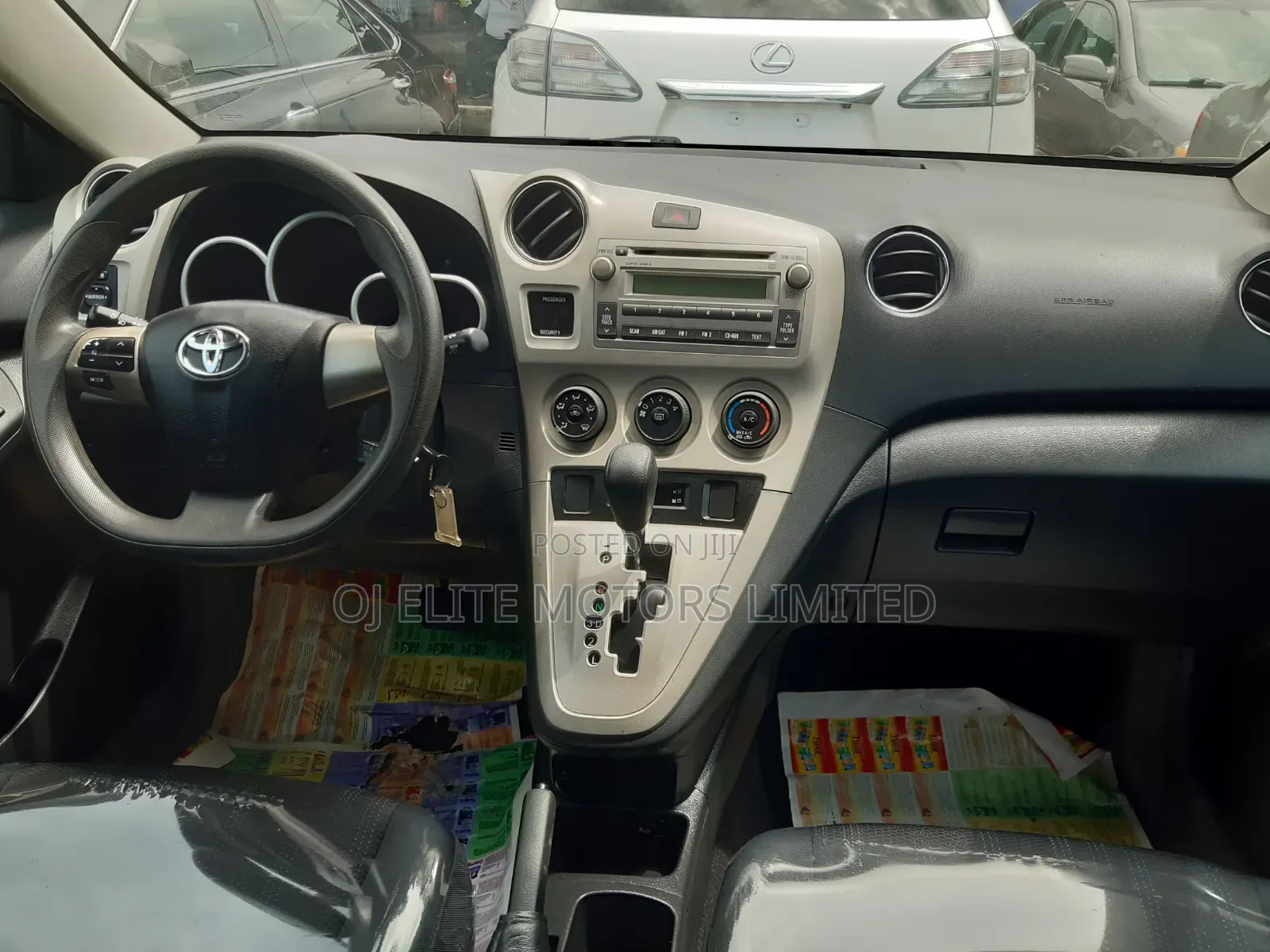 Toyota Matrix 2011 Silver