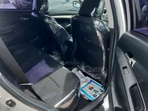 Toyota Matrix 2011 Silver