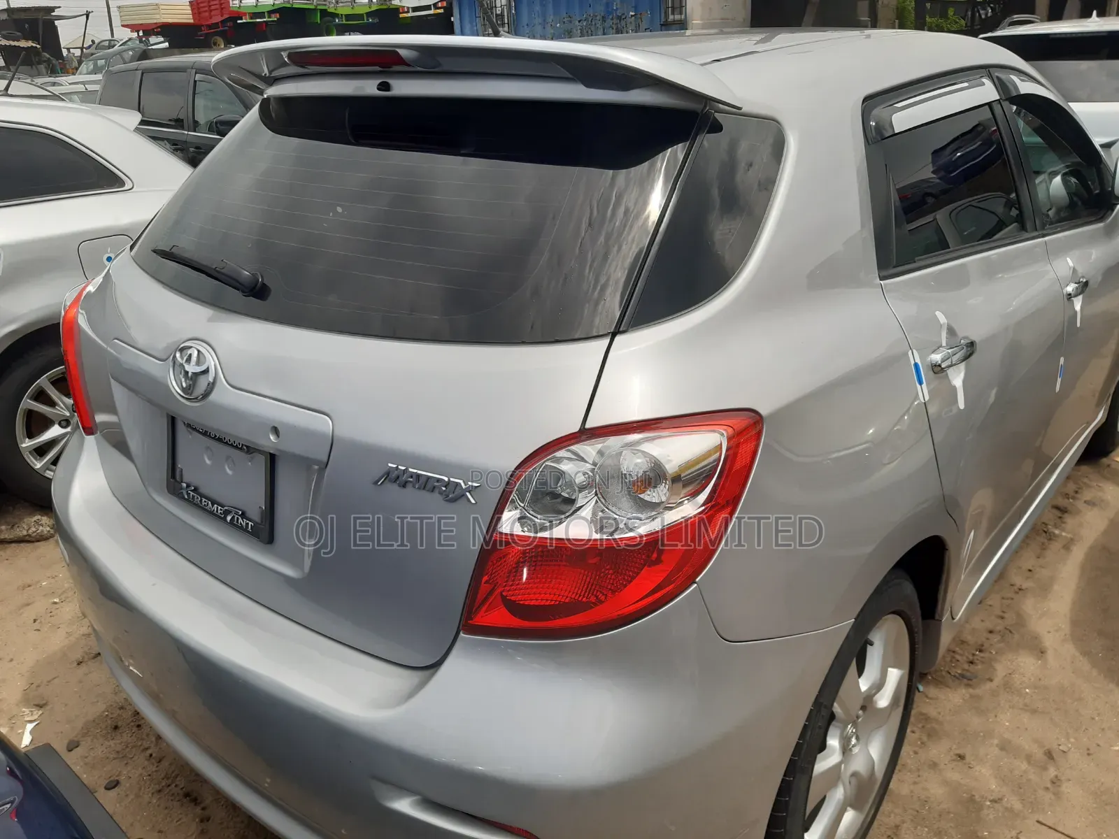 Toyota Matrix 2011 Silver