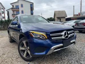 Mercedes-Benz GLC-Class 2019 Blue