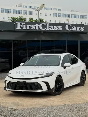 Toyota Camry 2025 White