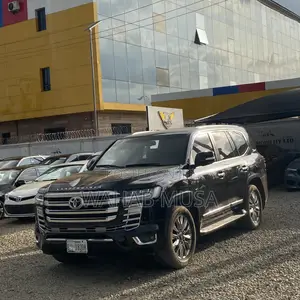 Toyota Land Cruiser 2013 Black