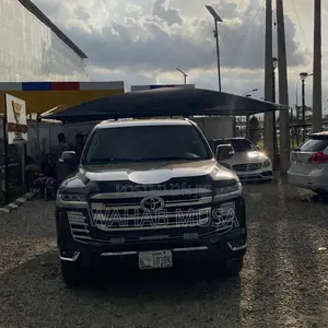 Toyota Land Cruiser 2013 Black