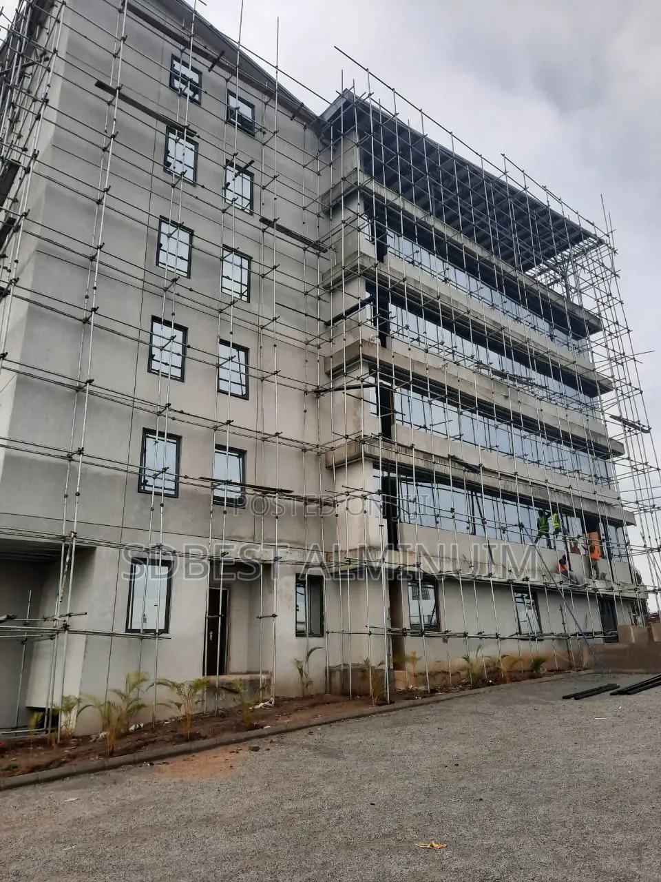 Aluminum Glass Windows