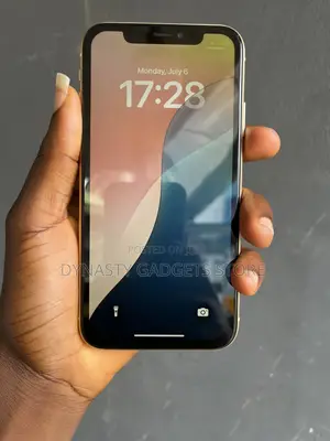 Apple iPhone XR 128 GB Red