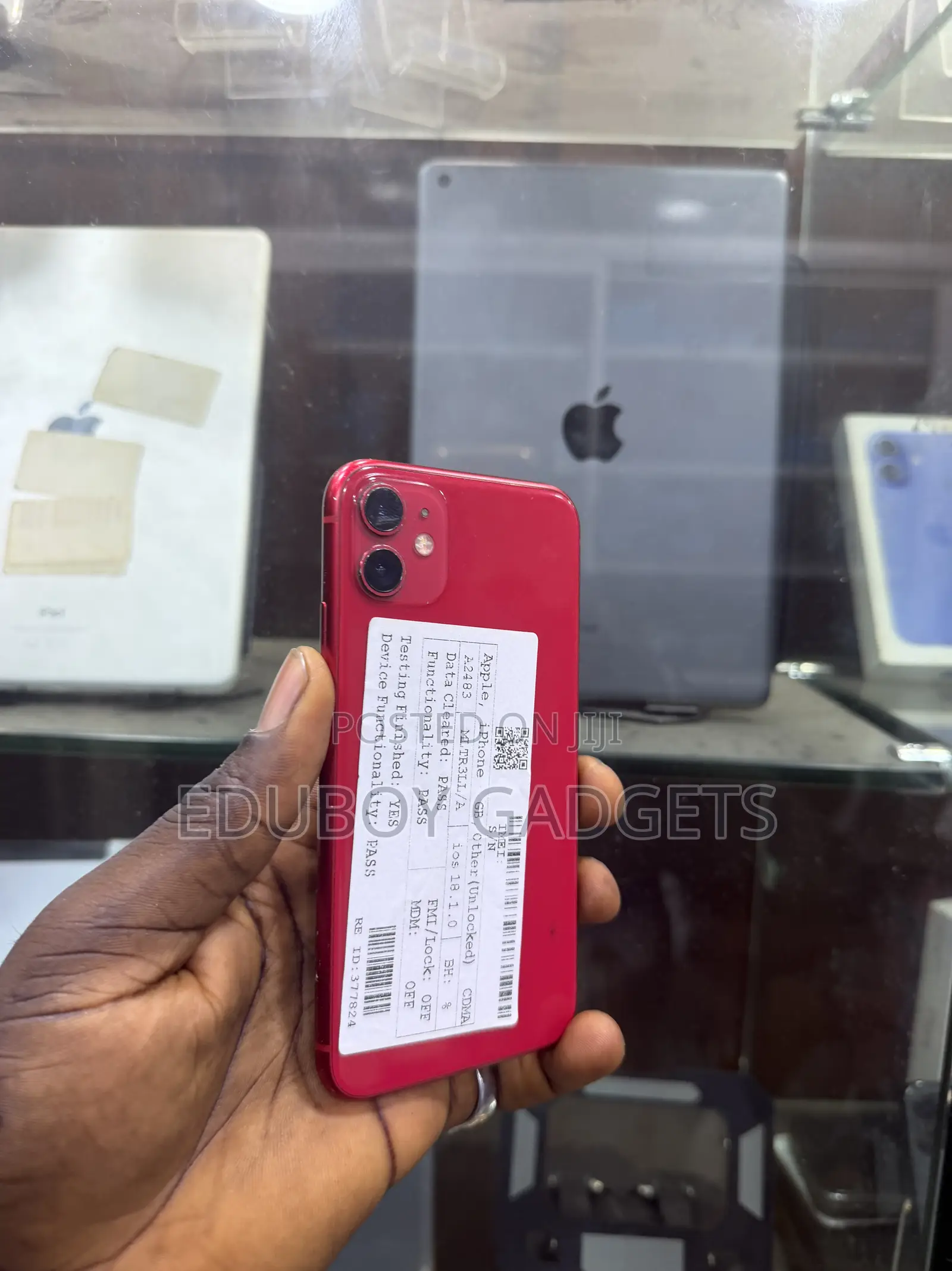 Apple iPhone 11 64 GB Red