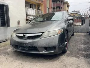 Honda Civic 2010 Gray