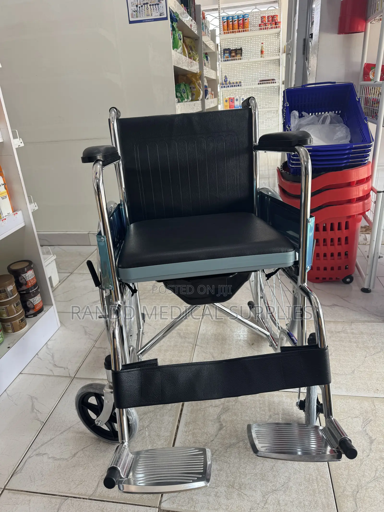 Commode Wheelchair