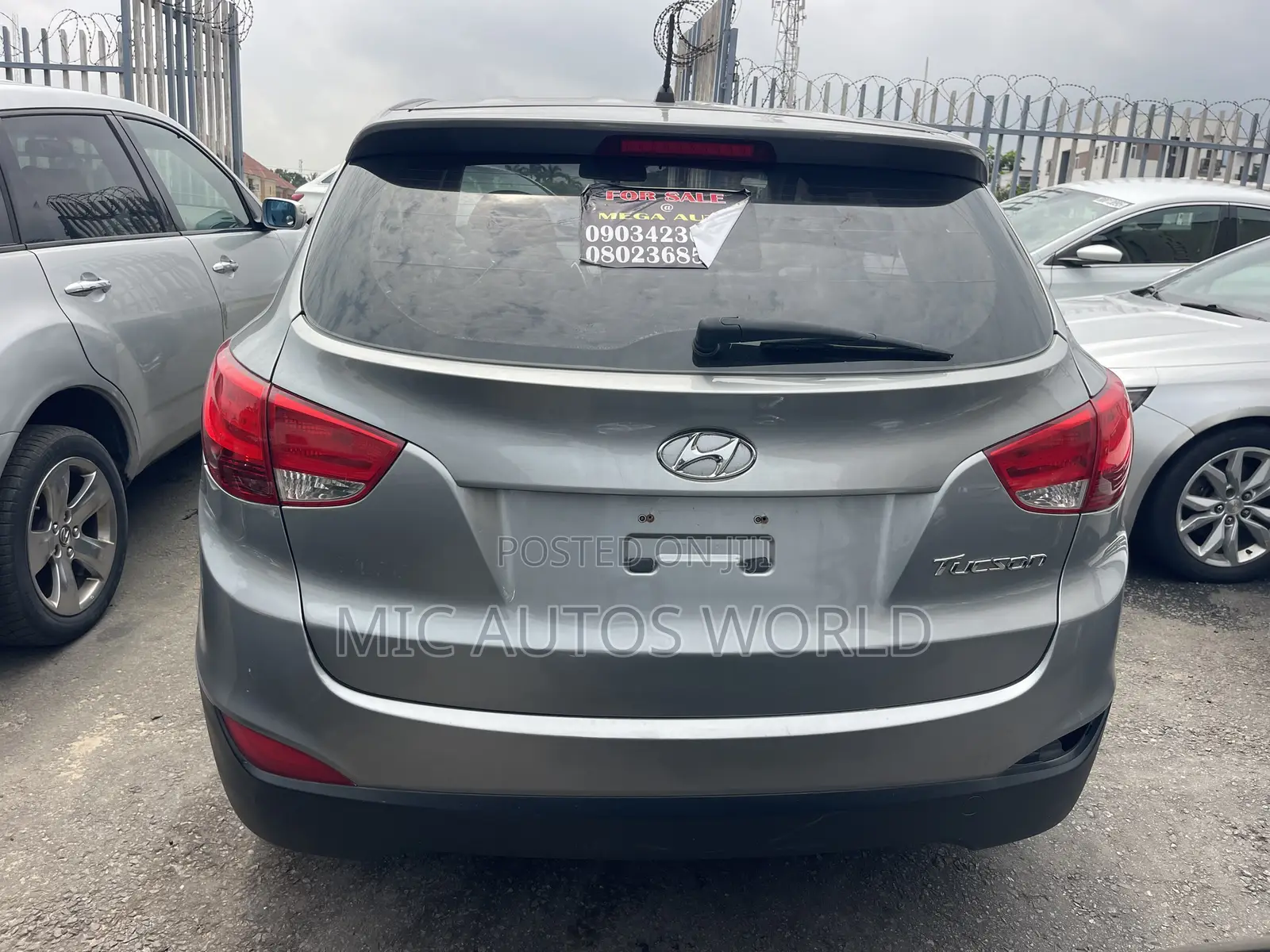 Hyundai Tucson 2011 Silver