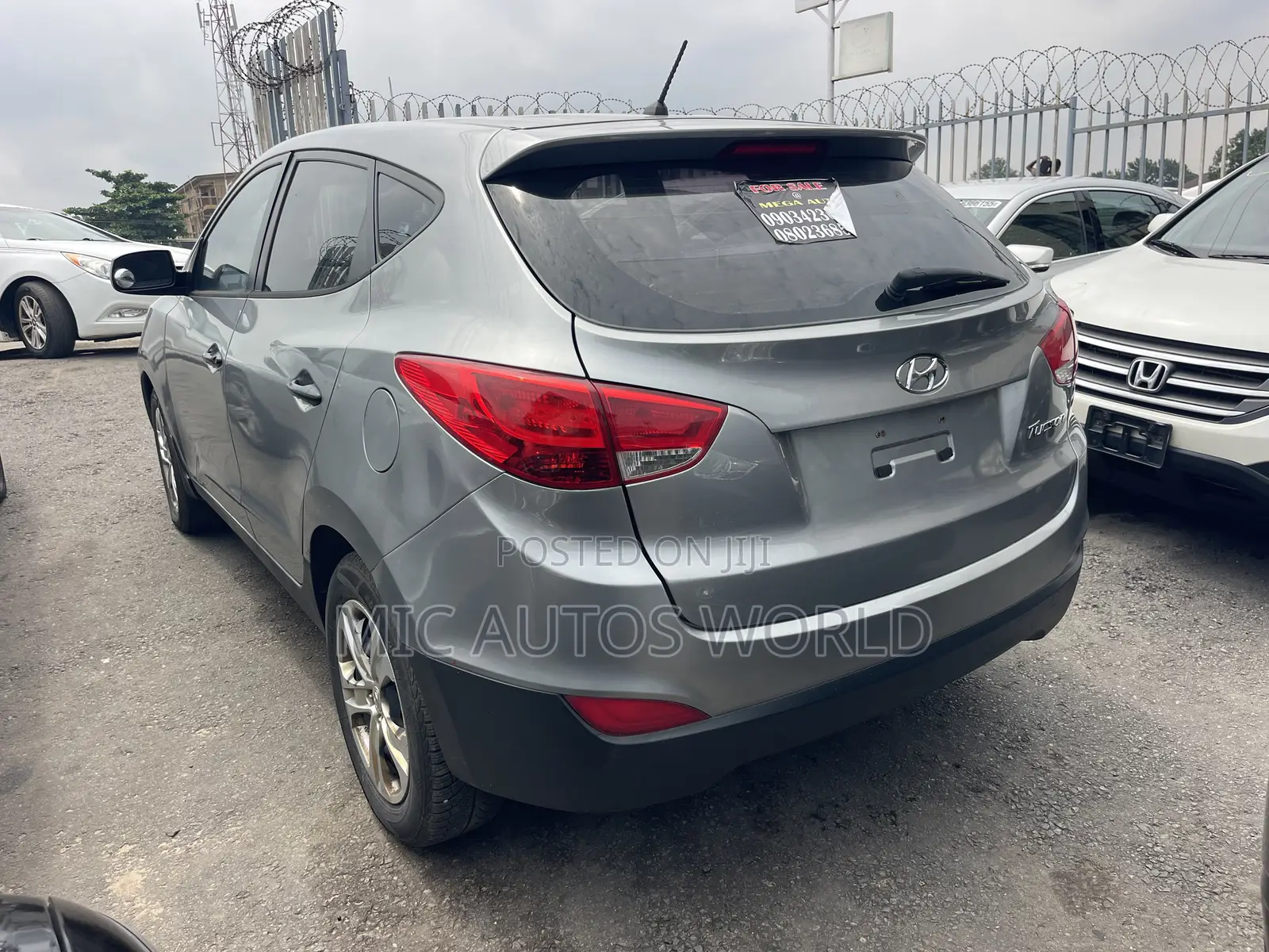 Hyundai Tucson 2011 Silver
