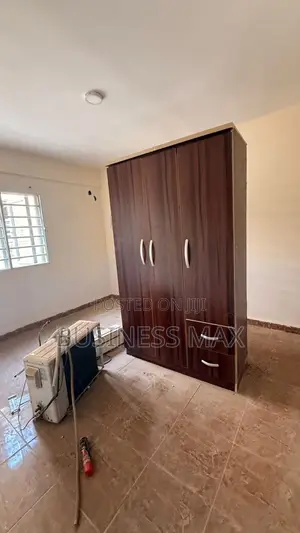 1bdrm Block of Flats in Brains And Hammers, Life Camp for rent