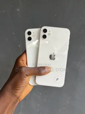 Apple iPhone 11 128 GB White