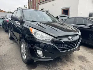 Hyundai Tucson 2011 Black