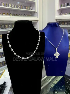 VVS Moissanite Diamond Cross Pendant With Round Ball Neckchain  