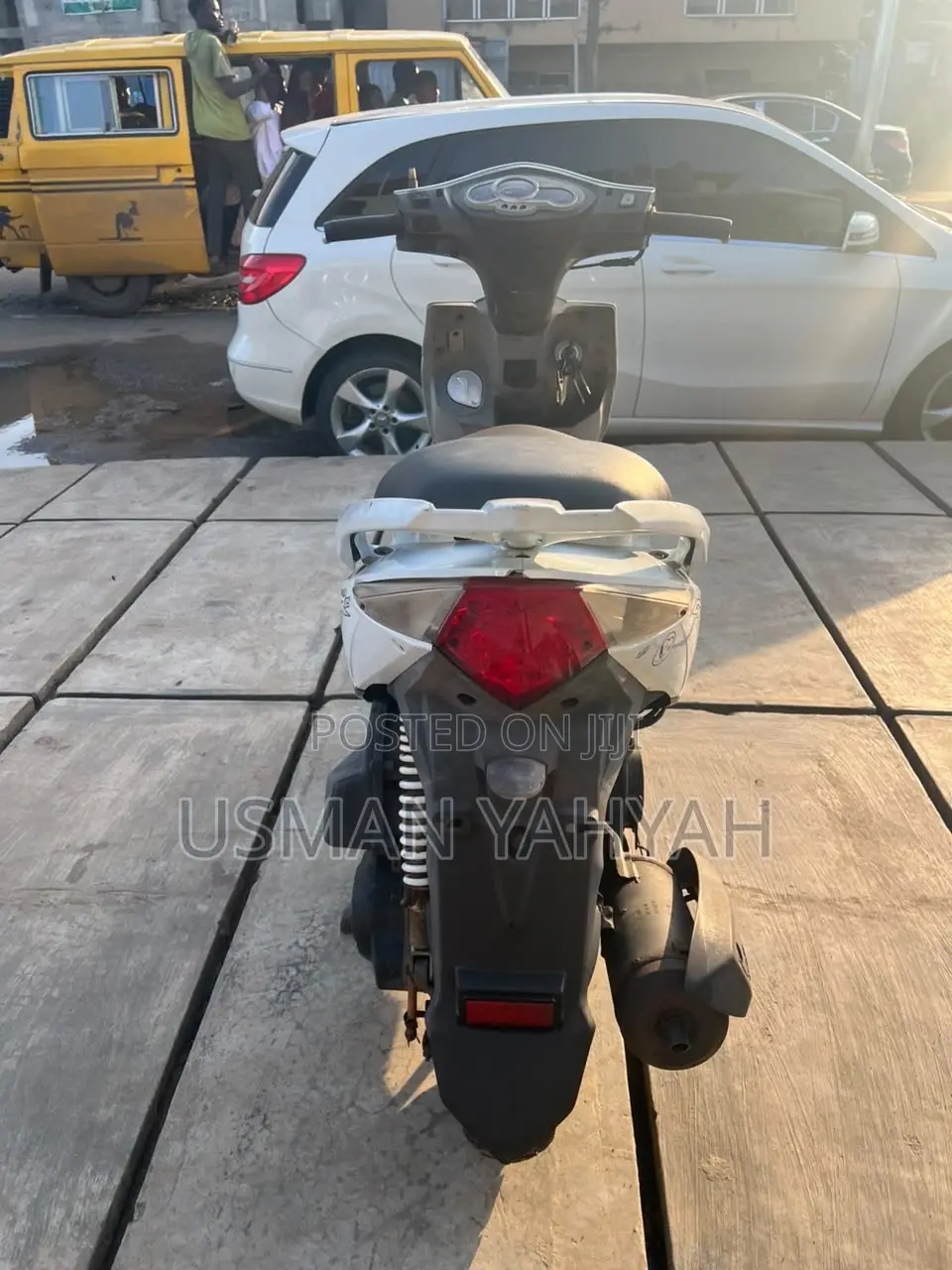 SYM Fnx 125 2024 White