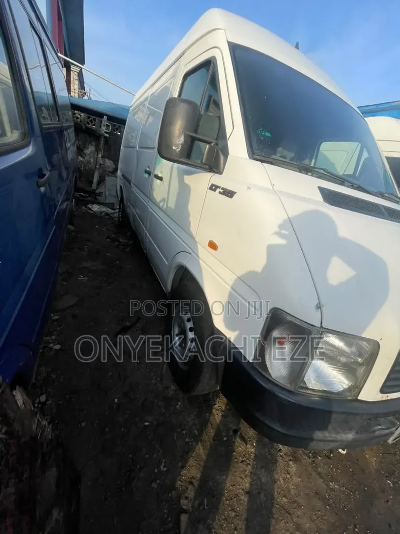 Volkswagen LT 2005 White