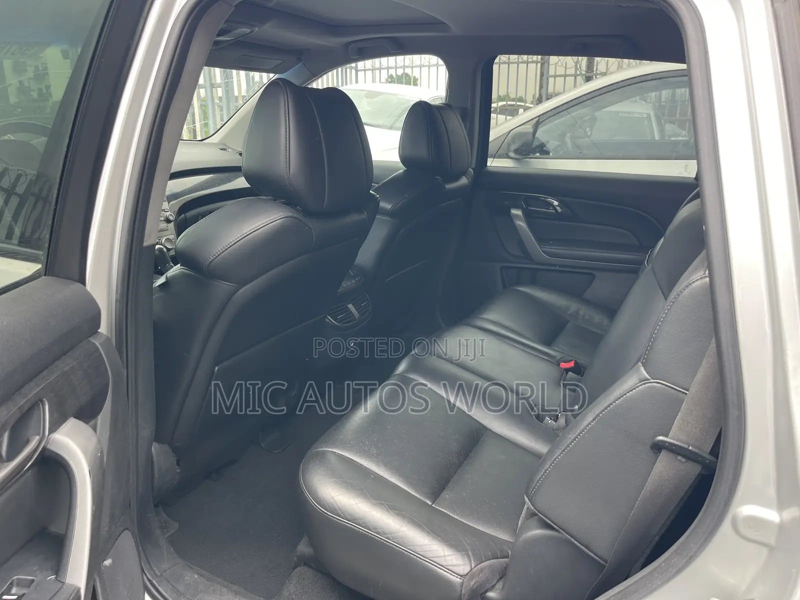 Acura MDX 2010 Silver