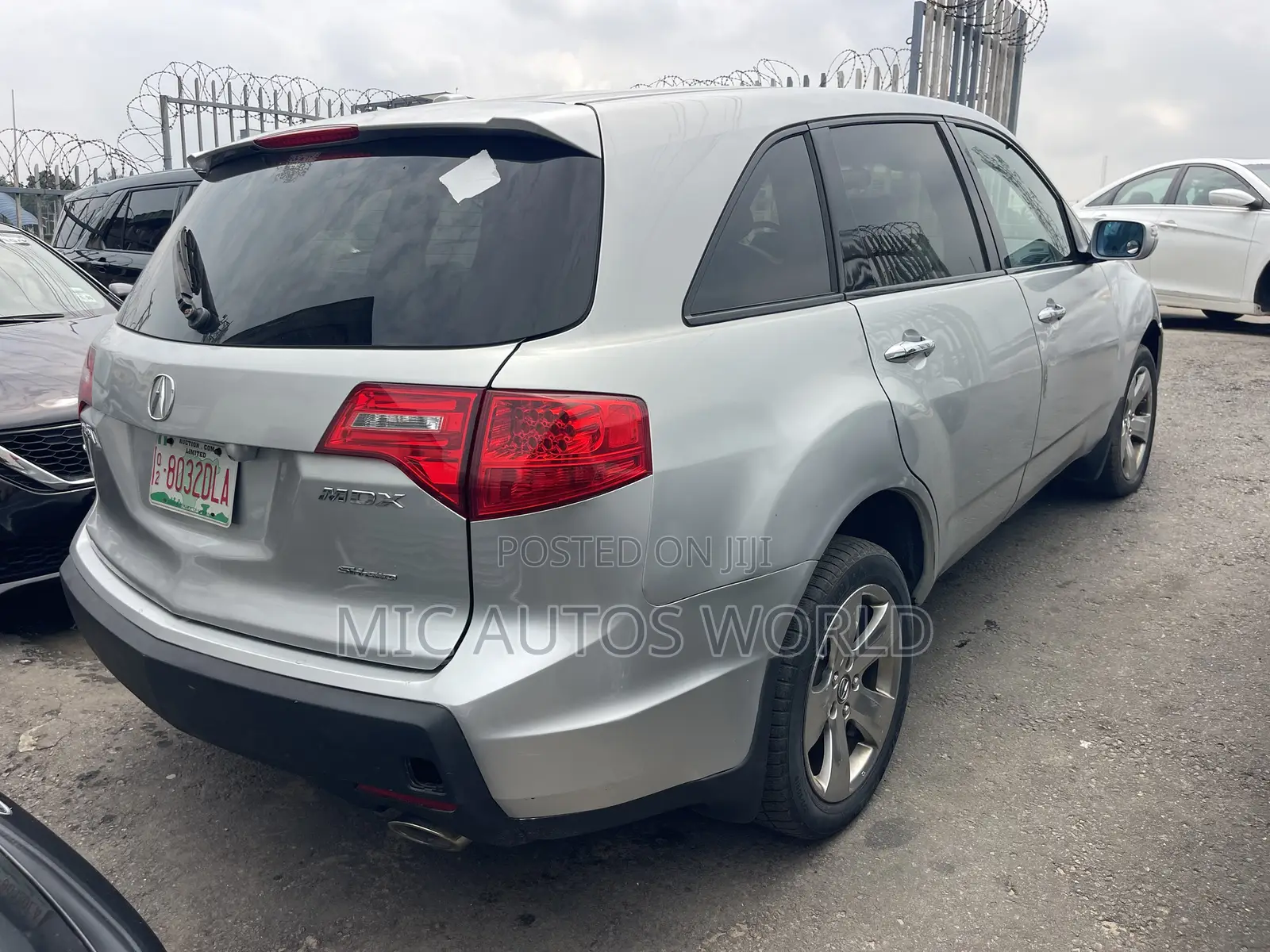 Acura MDX 2010 Silver