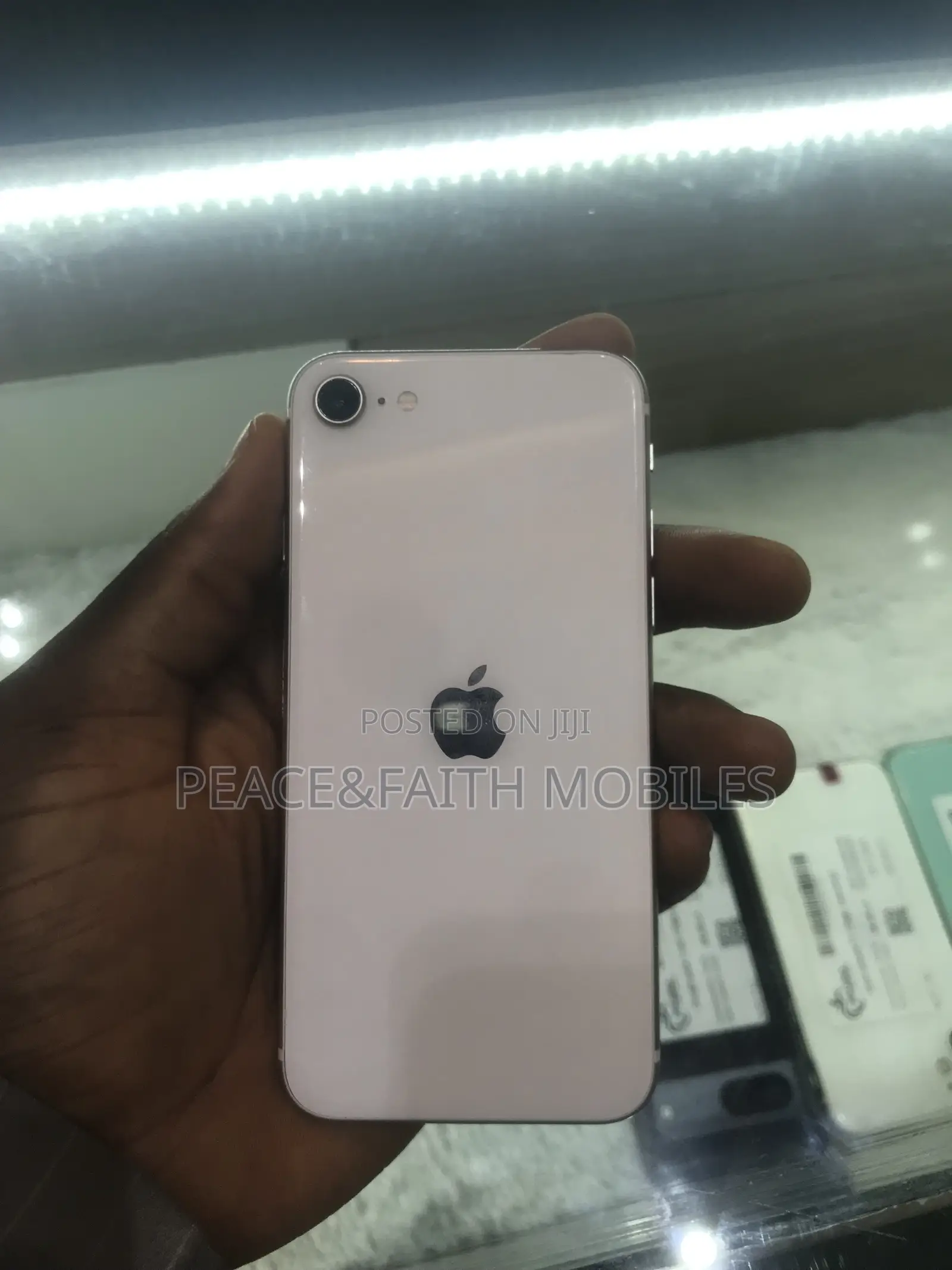 Apple iPhone SE 128 GB White