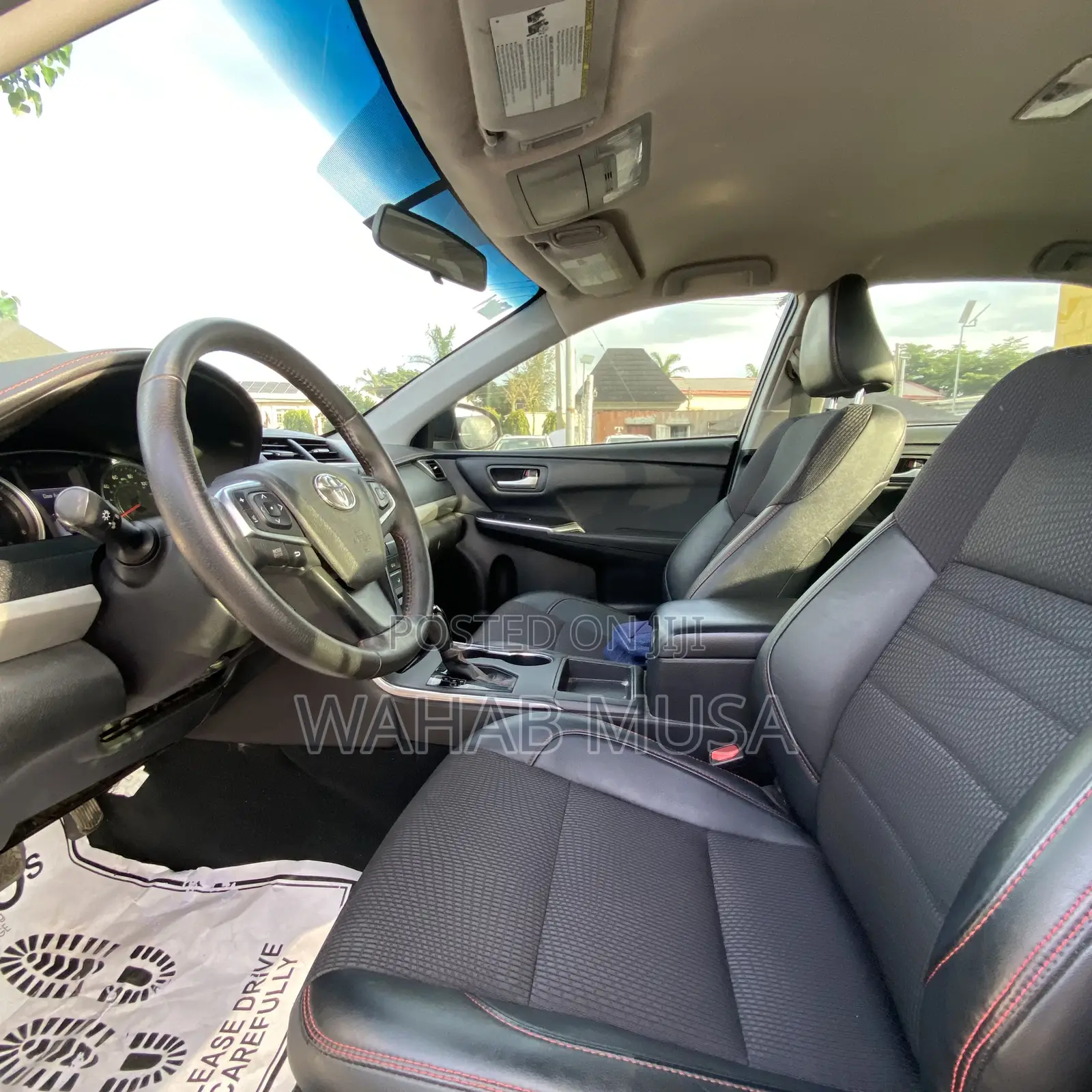 Toyota Camry 2017 Silver