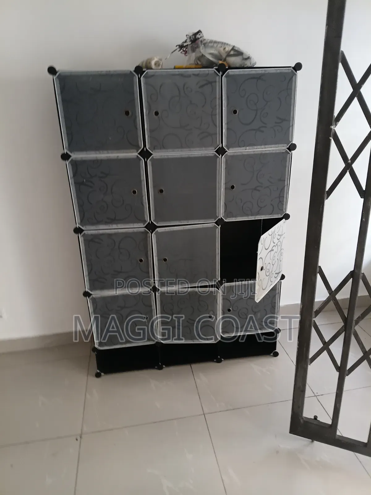 Mobile Wardrobe