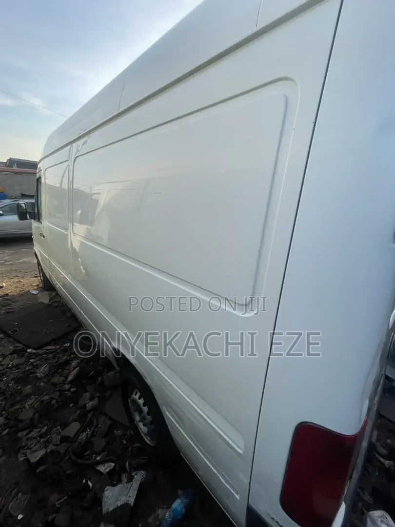 Volkswagen LT 2005 White