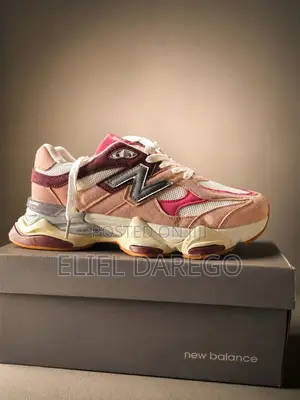Brand New New Balance 9060 – Premium Comfort Style