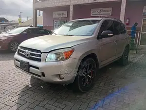 Toyota RAV4 2007 Silver