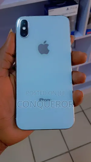 Apple iPhone XS 64 GB White